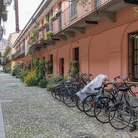 Xenia - In Corso San Gottardo A