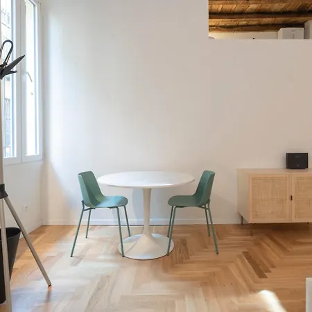 Xenia - In Corso San Gottardo A Lejlighed