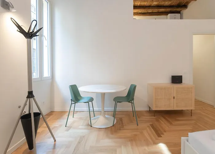 Xenia - In Corso San Gottardo A Lejlighed